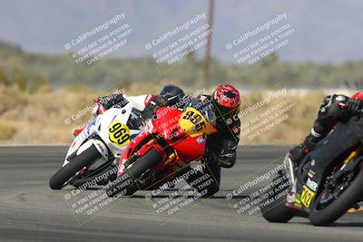 media/Feb-04-2023-SoCal Trackdays (Sat) [[8a776bf2c3]]/Turn 16 Set 2 (1125am)/